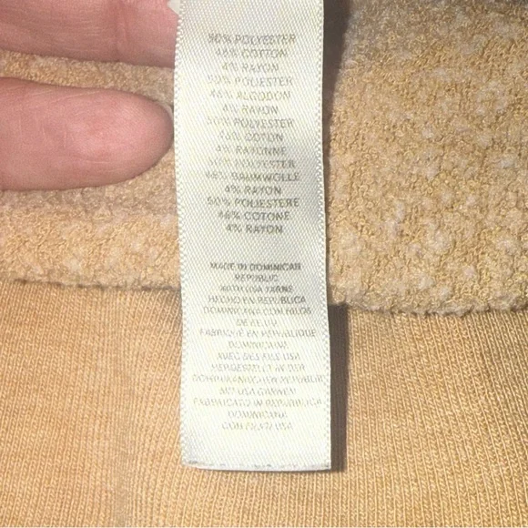 Magnolia Waco TX Graphic Sweatshirt Tan Cozy Pullover Large - Picture 8 of 10